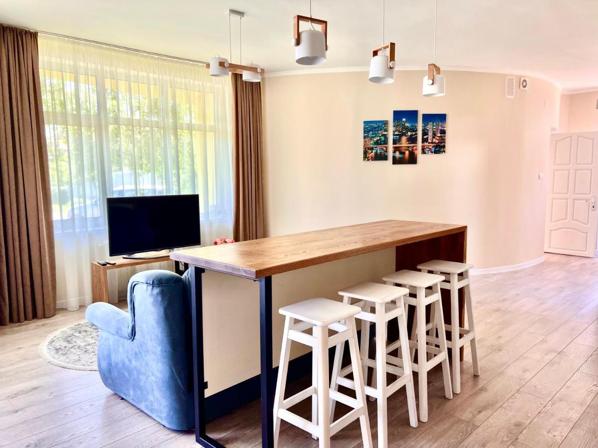 Авіа Apartamento Uzhhorod Exterior foto