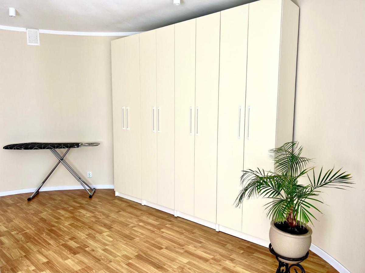 Авіа Apartamento Uzhhorod Exterior foto