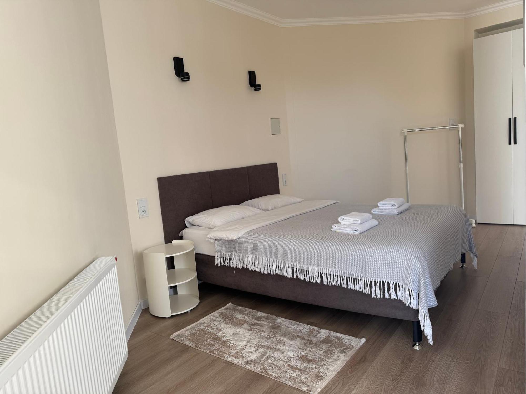 Авіа Apartamento Uzhhorod Exterior foto