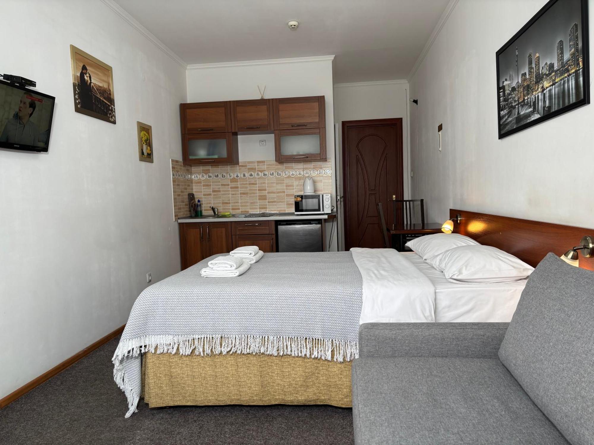 Авіа Apartamento Uzhhorod Exterior foto