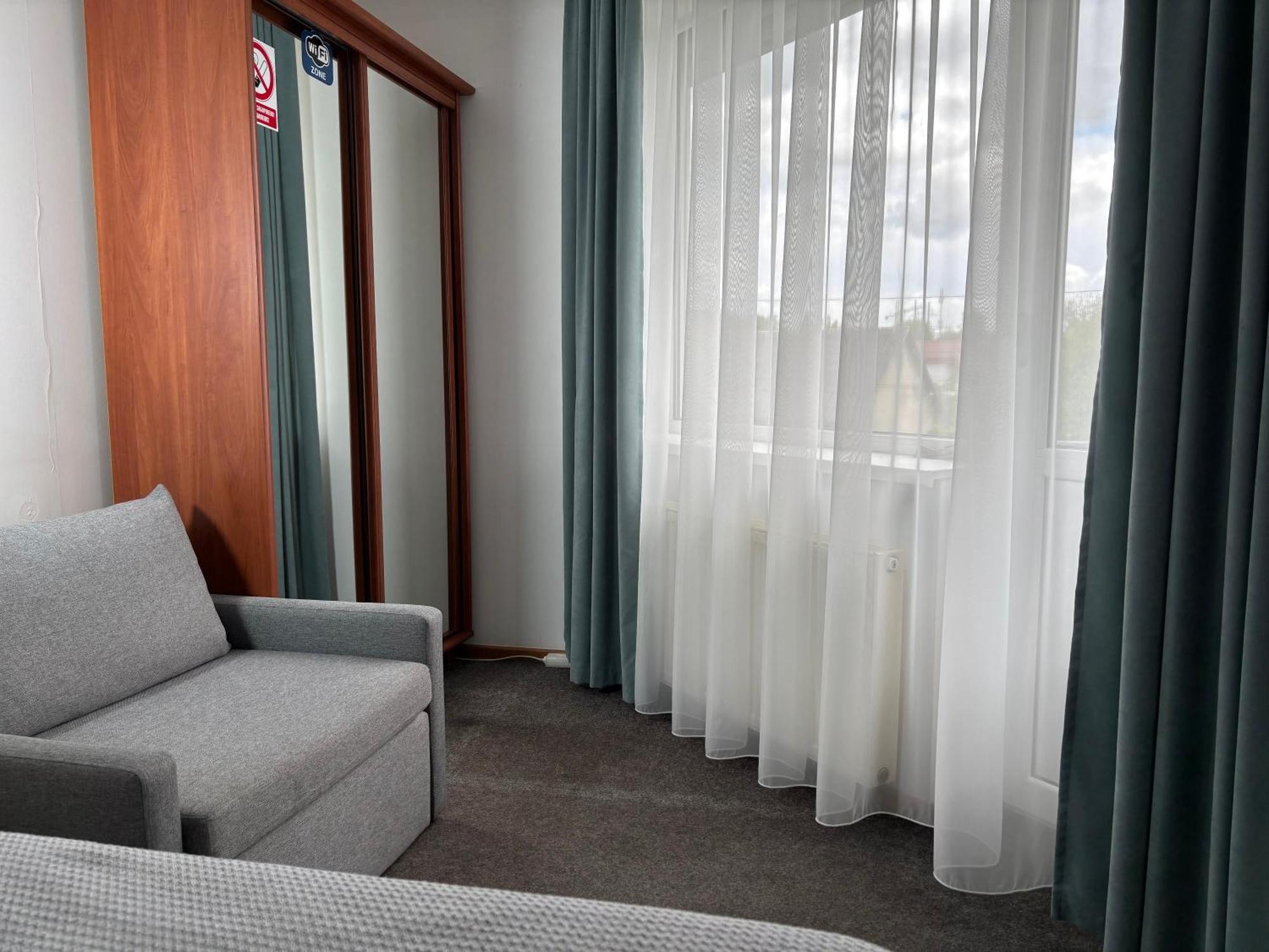 Авіа Apartamento Uzhhorod Exterior foto