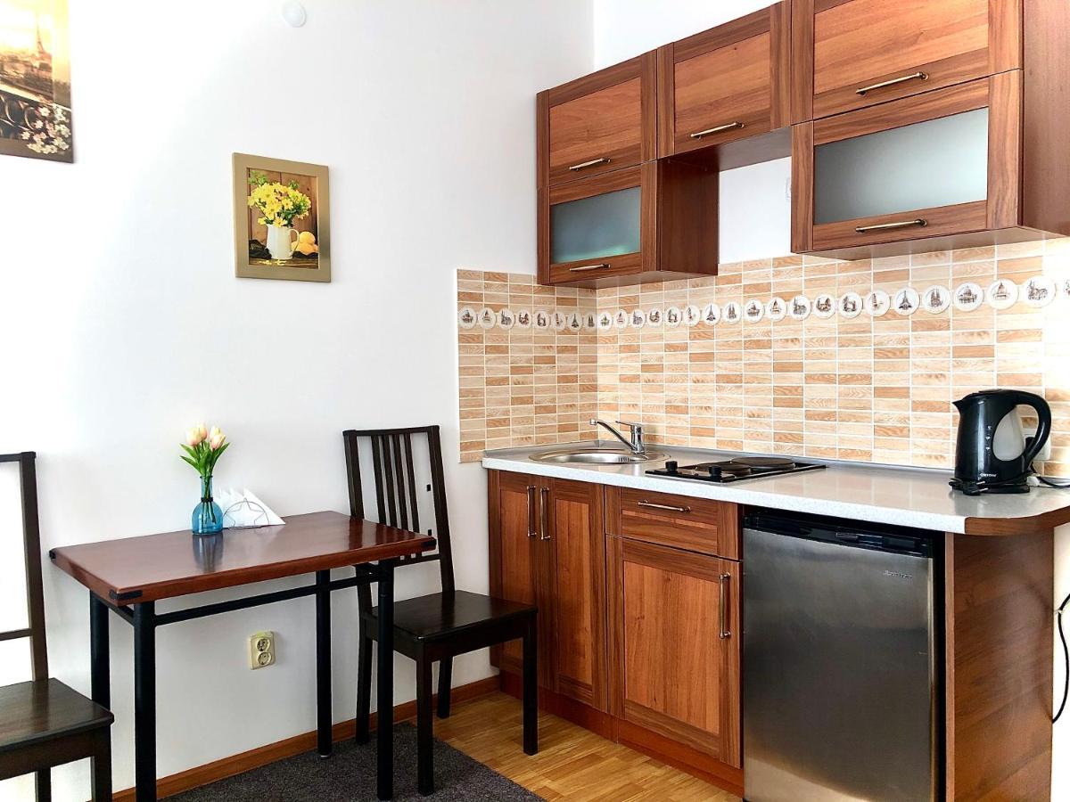 Авіа Apartamento Uzhhorod Exterior foto